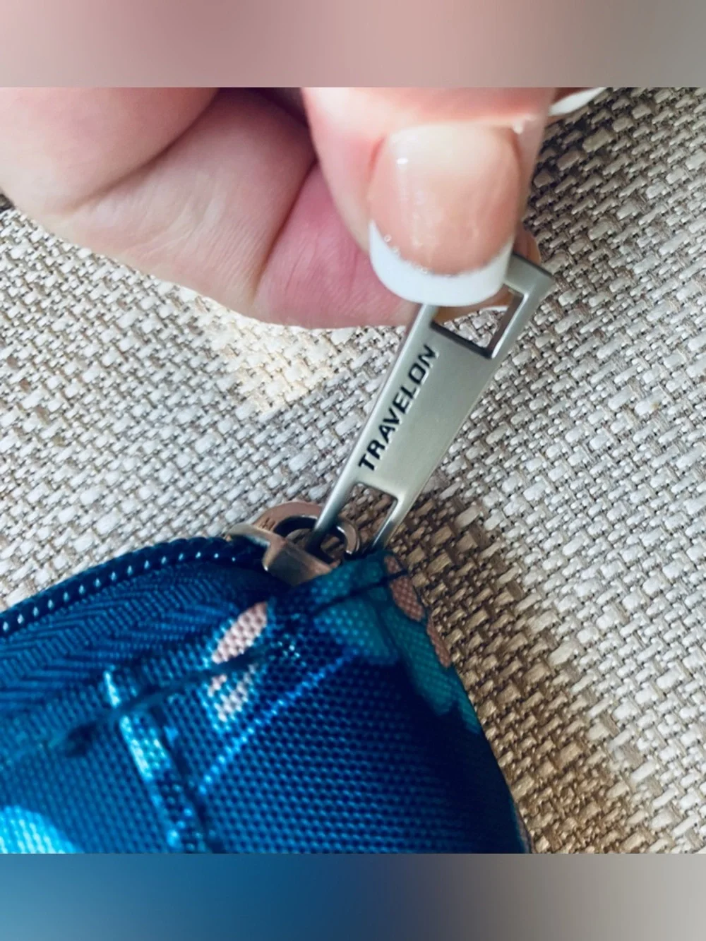 Travelon Teal Floral Zip Wallet on Navy - Picture 5 of 7